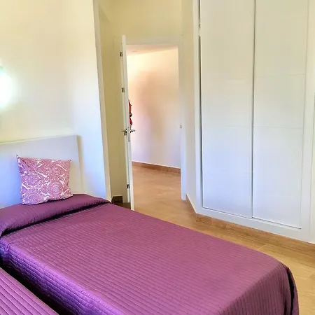 Club Playa Flores Apartmanhotel