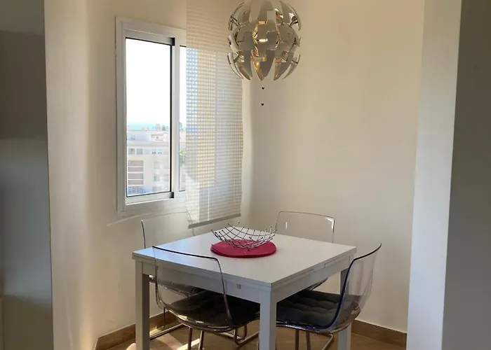 Aparthotel Club Playa Flores 3*