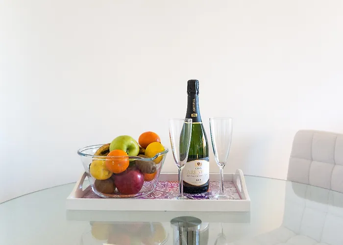 Aparthotel Club Playa Flores 3*