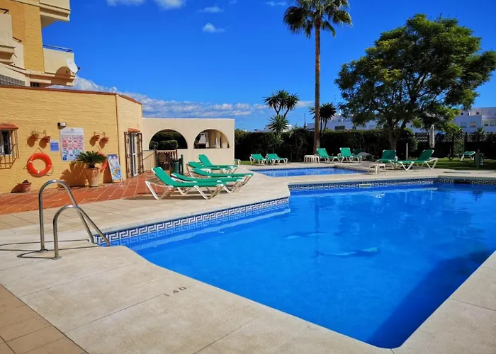 Club Playa Flores 3*