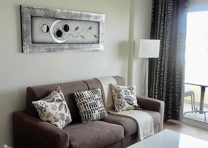 Aparthotel Club Playa Flores