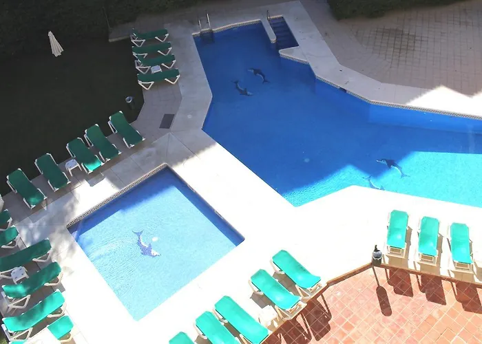 Aparthotel Club Playa Flores