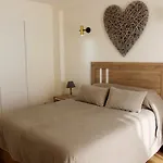 Ξενοδοχείο με διαμερίσματα Club Playa Flores 3*