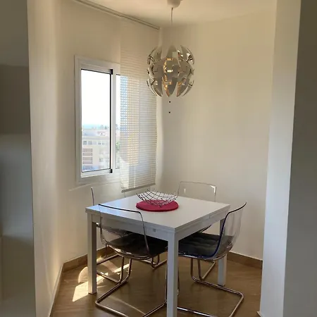 Aparthotel Club Playa Flores 3*